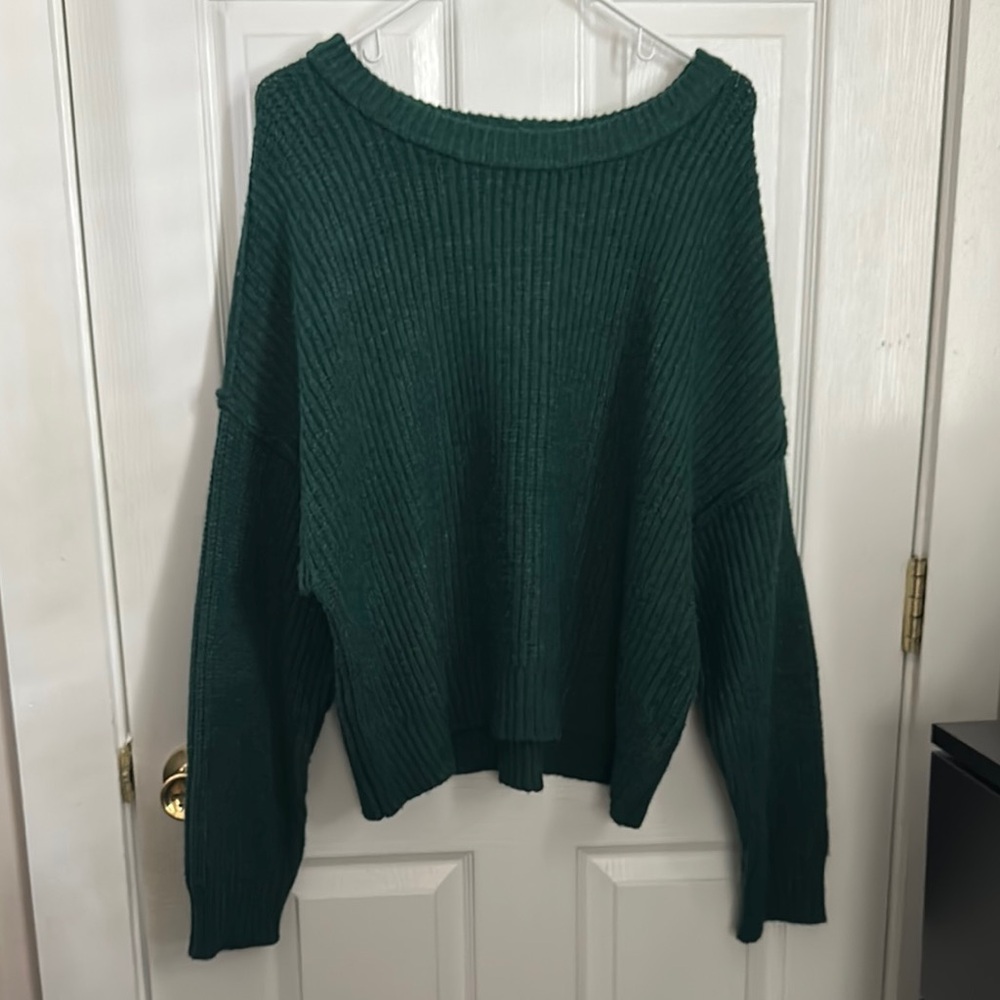 American Eagle Green Ribbed Women's Sweater